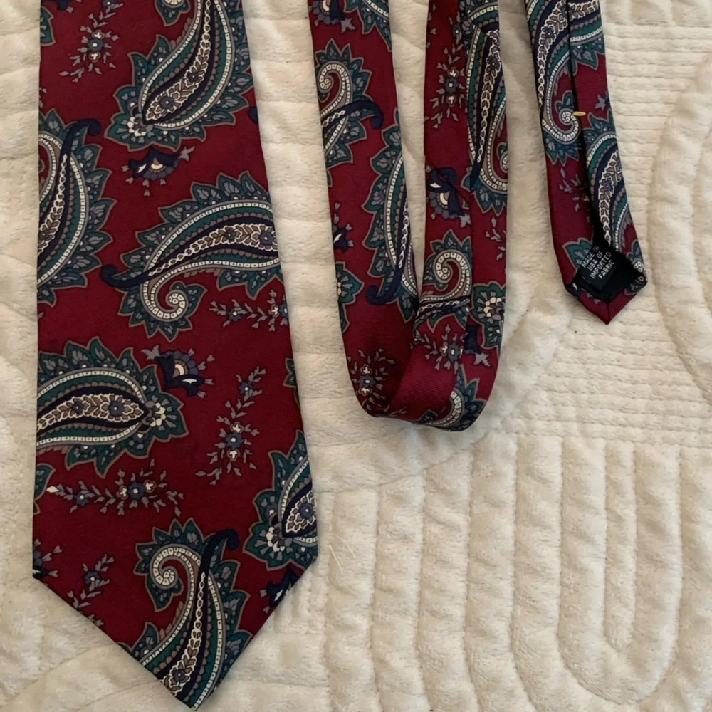 Claybrooke Paisley Silk Red Tie